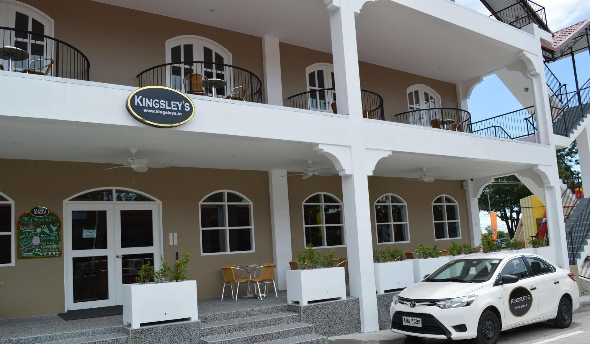 Kingsley'S Hotel And Gastro Pub Mabalacat Exteriör bild